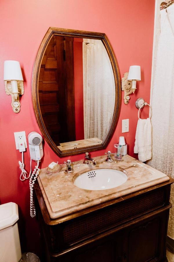 1897 Beekman House Bed And Breakfast Dundee Eksteriør bilde